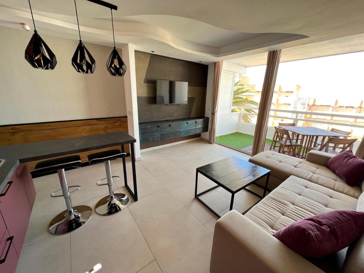 The White Waves Tf Holiday Apartment Las Americas Playa Feñabe المظهر الخارجي الصورة